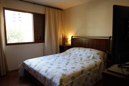 Casa à venda com 127m², 3 quartos e 2 vagasSuíte