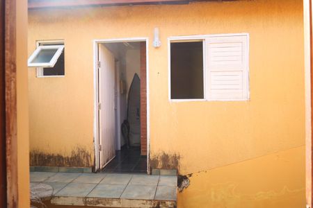 Casa à venda com 127m², 3 quartos e 2 vagasCorredor