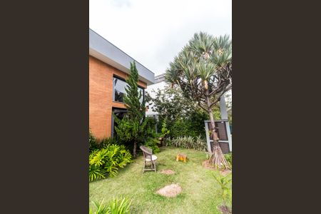 Casa de condomínio para alugar com 415m², 5 quartos e 6 vagas Casa de condomínio para alugar com 415m², 5 quartos e 6 vagasVista da Rua