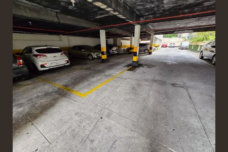 Apartamento à venda com 68m², 2 quartos e 1 vaga Apartamento à venda com 68m², 2 quartos e 1 vagaGaragem