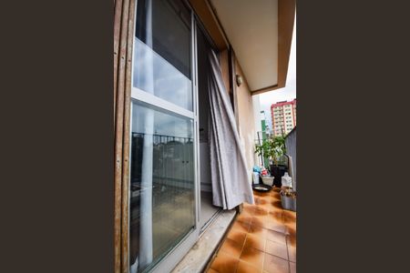 Apartamento à venda com 68m², 2 quartos e 1 vaga Apartamento à venda com 68m², 2 quartos e 1 vagaVaranda da Sala