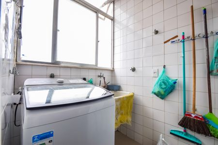 Apartamento à venda com 68m², 2 quartos e 1 vaga Apartamento à venda com 68m², 2 quartos e 1 vagaÁrea de Serviço