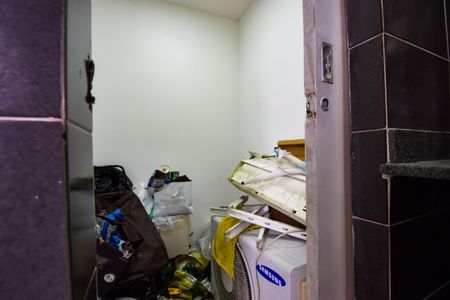 Apartamento à venda com 68m², 2 quartos e 1 vaga Apartamento à venda com 68m², 2 quartos e 1 vagaQuarto de Serviço