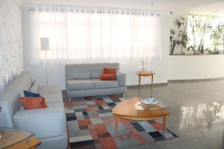 Apartamento à venda com 100m², 3 quartos e 2 vagasHall social