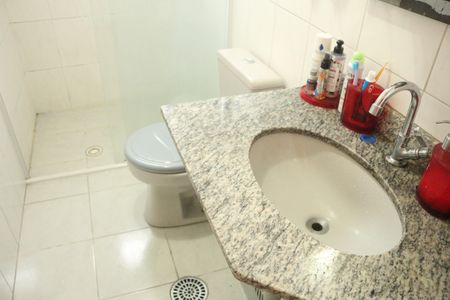 Apartamento à venda com 100m², 3 quartos e 2 vagasBanheiro 