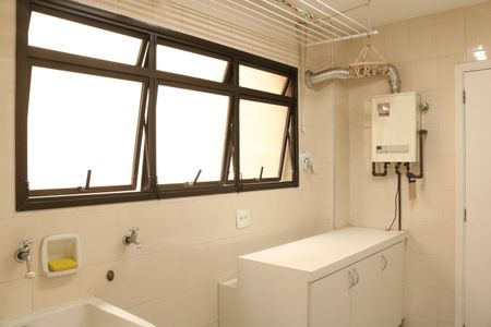 Apartamento à venda com 127m², 3 quartos e 2 vagasÁrea de Serviço