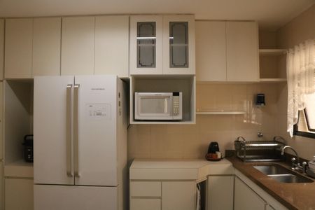 Apartamento à venda com 127m², 3 quartos e 2 vagasCozinha
