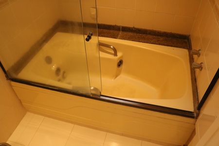 Apartamento à venda com 127m², 3 quartos e 2 vagasBanheiro da Suíte