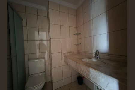 Apartamento à venda com 60m², 3 quartos e 1 vaga Apartamento à venda com 60m², 3 quartos e 1 vagaBanheiro