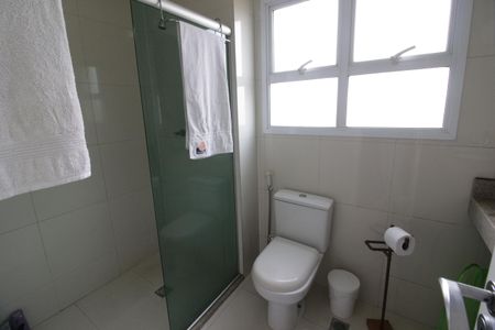 Apartamento à venda com 137m², 3 quartos e 2 vagasBanheiro da Suíte 1