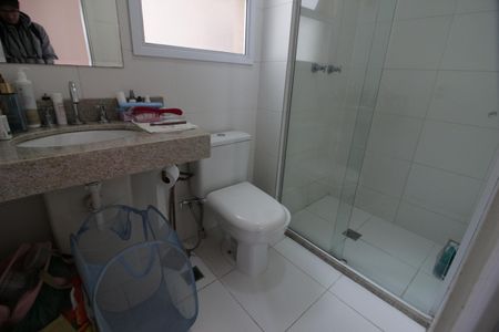 Apartamento à venda com 137m², 3 quartos e 2 vagasBanheiro da Suíte 2