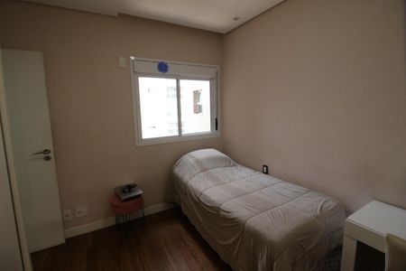 Apartamento à venda com 137m², 3 quartos e 2 vagasQuarto 