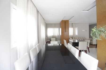 Apartamento à venda com 137m², 3 quartos e 2 vagasÁrea comum - Salão de festas