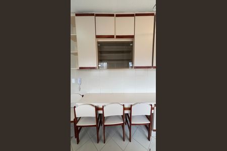 Apartamento à venda com 60m², 2 quartos e 1 vaga Apartamento à venda com 60m², 2 quartos e 1 vagaCozinha