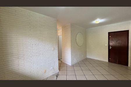 Apartamento à venda com 60m², 2 quartos e 1 vaga Apartamento à venda com 60m², 2 quartos e 1 vagaSala