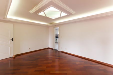 Apartamento à venda com 130m², 3 quartos e 4 vagas Apartamento à venda com 130m², 3 quartos e 4 vagasSala