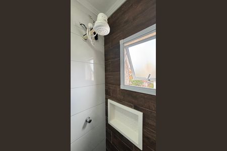 Apartamento à venda com 92m², 2 quartos e 1 vaga Apartamento à venda com 92m², 2 quartos e 1 vagaBanheiro Social