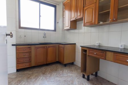 Apartamento à venda com 110m², 2 quartos e 1 vagaCozinha