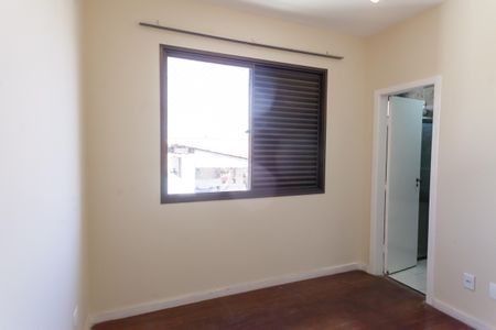 Apartamento à venda com 110m², 2 quartos e 1 vagaSuíte