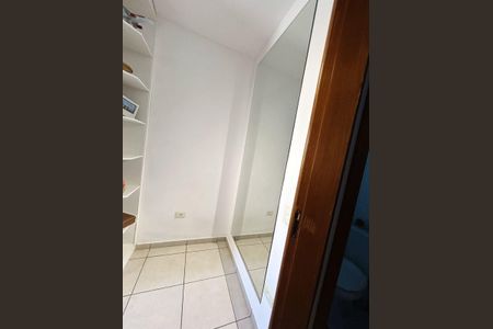Apartamento à venda com 45m², 2 quartos e 1 vagaCloset