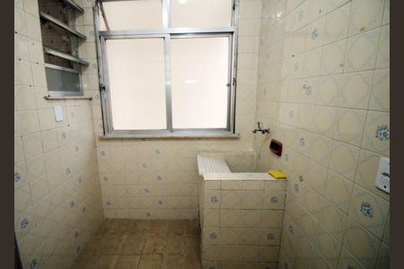 Apartamento para alugar com 70m², 2 quartos e 1 vagaÁrea de Serviço