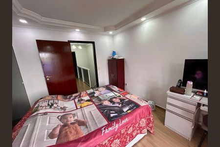 Casa à venda com 206m², 3 quartos e 2 vagas Casa à venda com 206m², 3 quartos e 2 vagasQuarto Suíte 3
