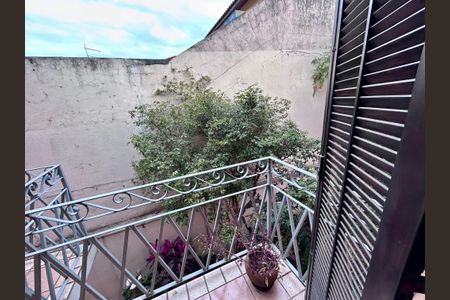 Casa à venda com 206m², 3 quartos e 2 vagas Casa à venda com 206m², 3 quartos e 2 vagasQuarto Suíte 1