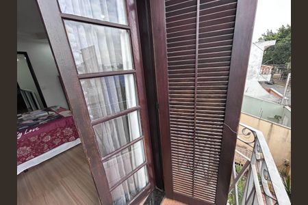 Casa à venda com 206m², 3 quartos e 2 vagas Casa à venda com 206m², 3 quartos e 2 vagasQuarto Suíte 3