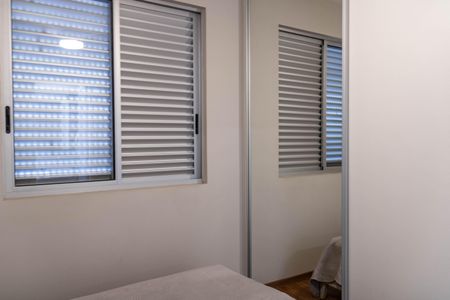 Apartamento à venda com 136m², 3 quartos e 2 vagas Apartamento à venda com 136m², 3 quartos e 2 vagasSuíte