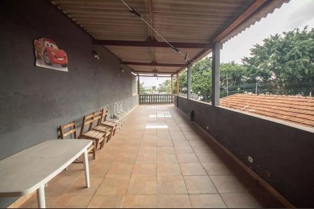 Casa à venda com 270m², 4 quartos e 2 vagas Casa à venda com 270m², 4 quartos e 2 vagasFoto 17