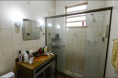 Casa à venda com 102m², 3 quartos e sem vagaBanheiro 1