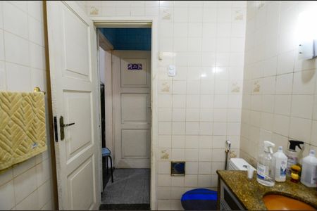 Casa à venda com 102m², 3 quartos e sem vagaBanheiro 1