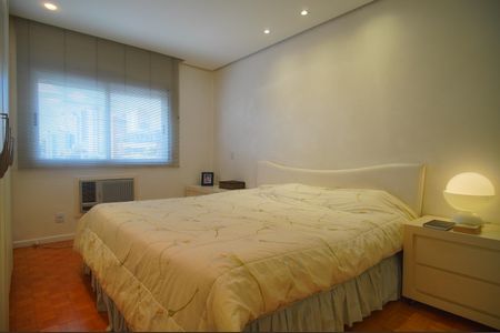 Apartamento para alugar com 340m², 3 quartos e 3 vagasSuíte