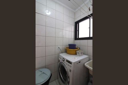 Apartamento para alugar com 67m², 3 quartos e 1 vagaÁrea de Serviço