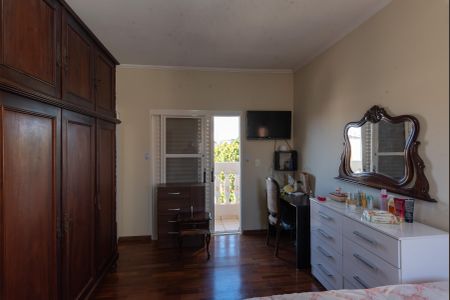 Casa à venda com 200m², 4 quartos e 2 vagasQuarto 1