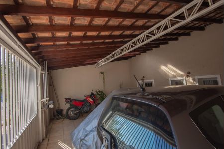 Casa à venda com 200m², 4 quartos e 2 vagasGaragem