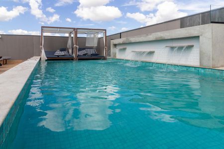 Apartamento para alugar com 32m², 1 quarto e sem vaga Apartamento para alugar com 32m², 1 quarto e sem vagaÁrea comum - Piscina