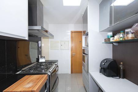 Apartamento à venda com 115m², 3 quartos e 2 vagasCozinha