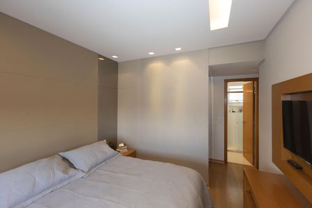 Apartamento à venda com 115m², 3 quartos e 2 vagasSuíte