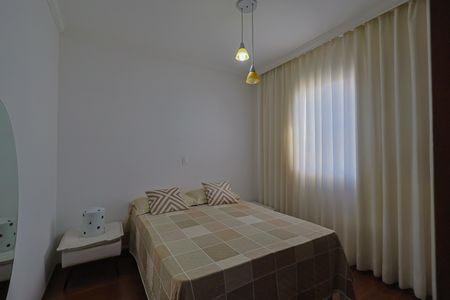 Apartamento à venda com 124m², 3 quartos e 2 vagas Apartamento à venda com 124m², 3 quartos e 2 vagasQuarto 2