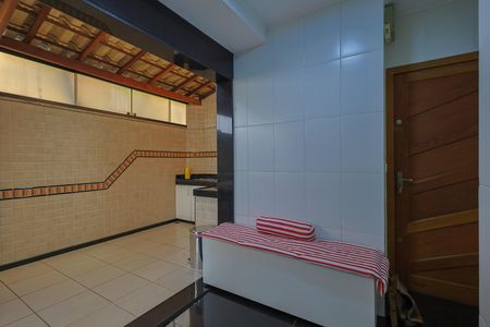 Apartamento à venda com 124m², 3 quartos e 2 vagas Apartamento à venda com 124m², 3 quartos e 2 vagasCozinha