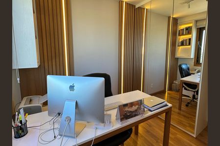 Apartamento à venda com 80m², 3 quartos e 2 vagas Apartamento à venda com 80m², 3 quartos e 2 vagasQuarto 2 - escritório