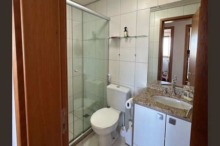 Apartamento à venda com 80m², 3 quartos e 2 vagas Apartamento à venda com 80m², 3 quartos e 2 vagasBanheiro Social