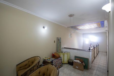 Sala 1 de casa para alugar com 4 quartos, 230m² em Vila Irmaos Arnoni, São Paulo