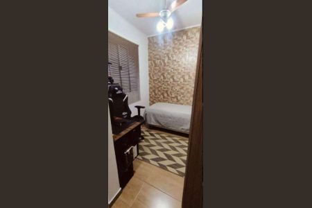 Casa à venda com 280m², 4 quartos e sem vaga Casa à venda com 280m², 4 quartos e sem vagaQuarto