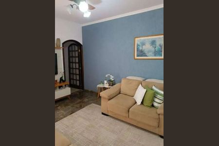 Casa à venda com 280m², 4 quartos e sem vaga Casa à venda com 280m², 4 quartos e sem vagaSala