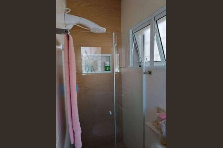 Casa à venda com 280m², 4 quartos e sem vaga Casa à venda com 280m², 4 quartos e sem vagaBanheiro