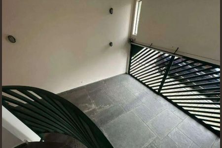 Casa à venda com 300m², 3 quartos e 2 vagas