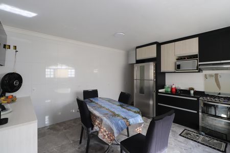 Casa à venda com 450m², 4 quartos e 6 vagasCozinha