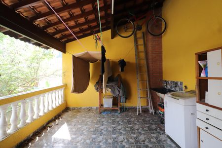 Casa à venda com 450m², 4 quartos e 6 vagasÁrea de Serviço